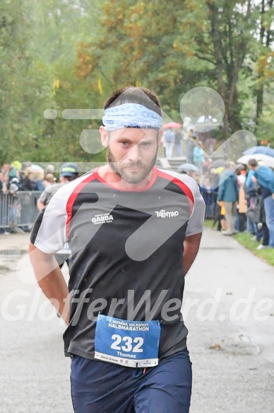 Hofmühlvolksfest-Halbmarathon Gloffer Werd