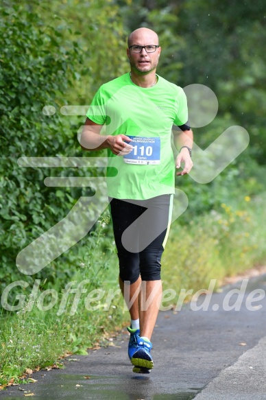 Hofmühl Volksfest-Halbmarathon Gloffer Werd