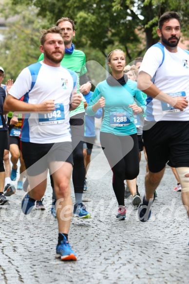 Hofmühlvolksfest-Halbmarathon Gloffer Werd