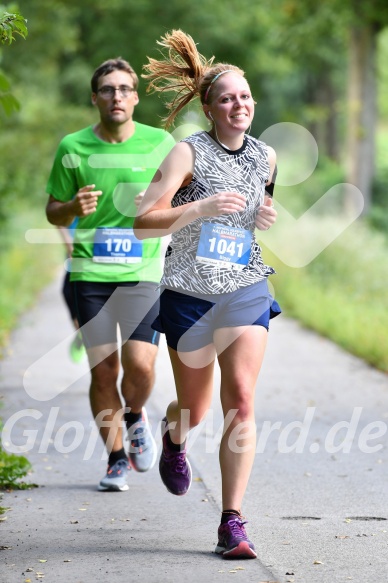 Hofmühl Volksfest-Halbmarathon Gloffer Werd