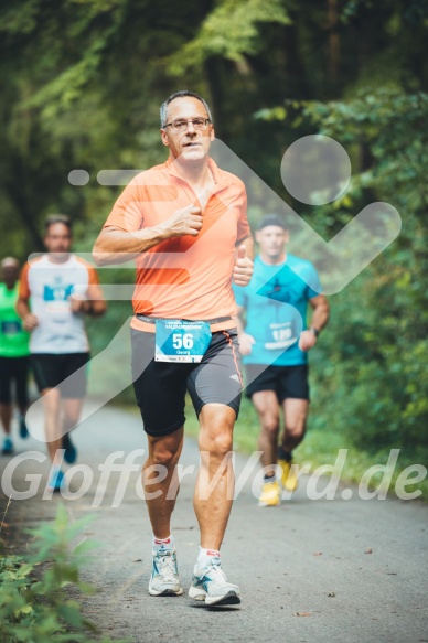 Hofmühlvolksfest-Halbmarathon Gloffer Werd