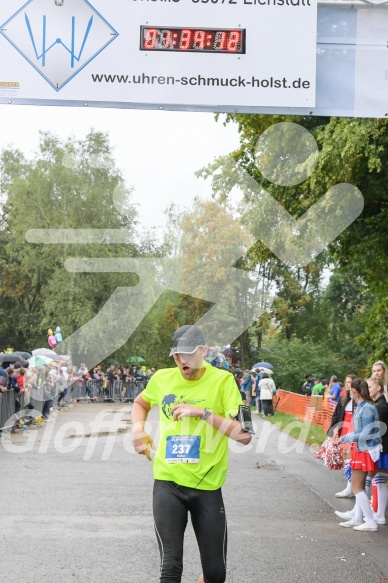 Hofmühlvolksfest-Halbmarathon Gloffer Werd