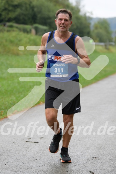 Hofmühlvolksfest-Halbmarathon Gloffer Werd