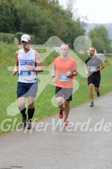 Hofmühlvolksfest-Halbmarathon Gloffer Werd