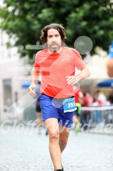 Hofmühlvolksfest-Halbmarathon Gloffer Werd