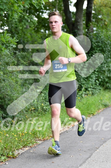 Hofmühl Volksfest-Halbmarathon Gloffer Werd