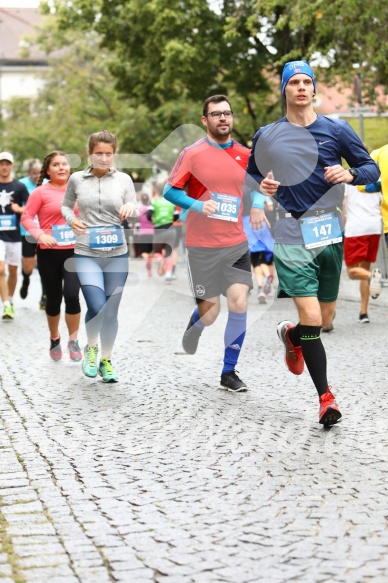 Hofmühlvolksfest-Halbmarathon Gloffer Werd