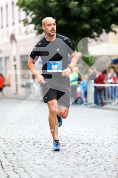 Hofmühlvolksfest-Halbmarathon Gloffer Werd