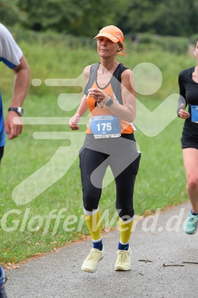 Hofmühlvolksfest-Halbmarathon Gloffer Werd