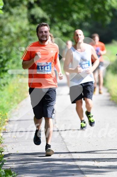 Hofmühl Volksfest-Halbmarathon Gloffer Werd