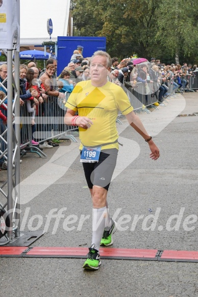 Hofmühlvolksfest-Halbmarathon Gloffer Werd