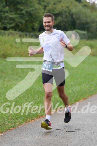 Hofmühlvolksfest-Halbmarathon Gloffer Werd