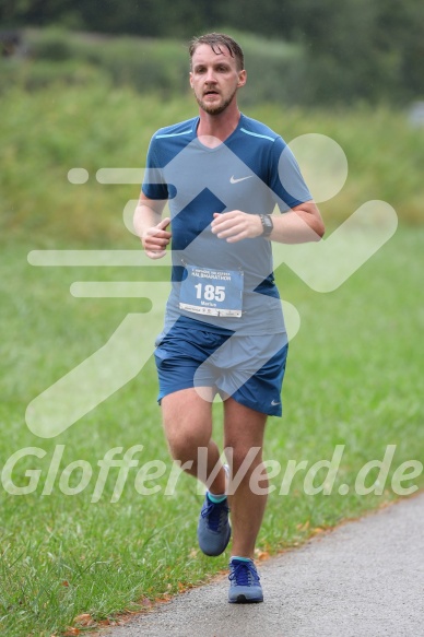 Hofmühlvolksfest-Halbmarathon Gloffer Werd