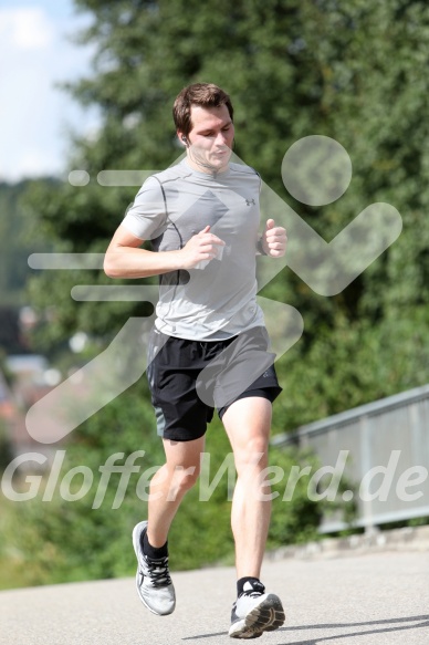 Hofmühl Volksfest-Halbmarathon Gloffer Werd