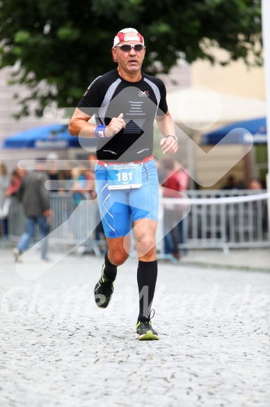 Hofmühlvolksfest-Halbmarathon Gloffer Werd