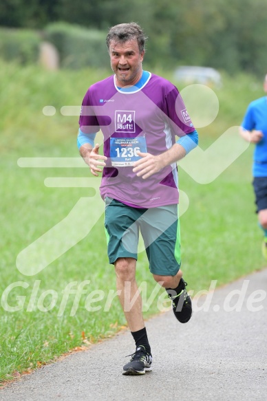 Hofmühlvolksfest-Halbmarathon Gloffer Werd