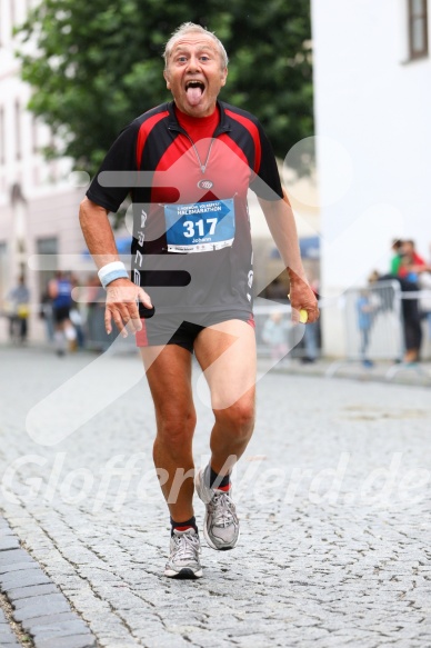 Hofmühlvolksfest-Halbmarathon Gloffer Werd