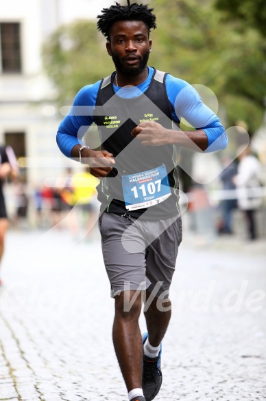 Hofmühlvolksfest-Halbmarathon Gloffer Werd