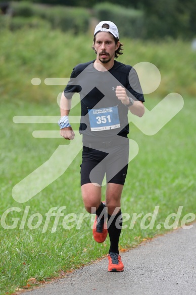 Hofmühlvolksfest-Halbmarathon Gloffer Werd