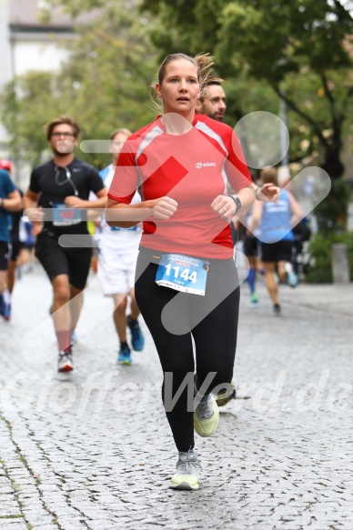 Hofmühlvolksfest-Halbmarathon Gloffer Werd