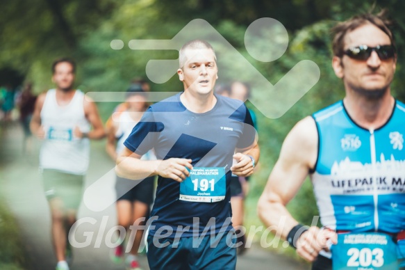 Hofmühlvolksfest-Halbmarathon Gloffer Werd