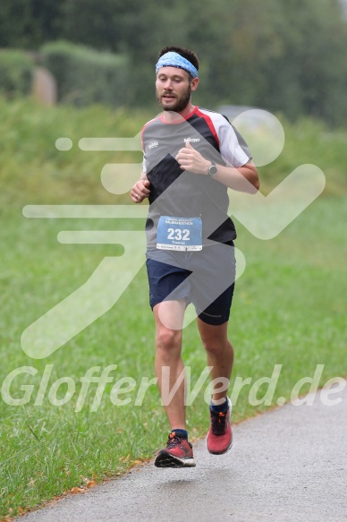 Hofmühlvolksfest-Halbmarathon Gloffer Werd