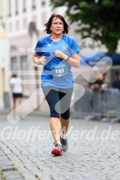 Hofmühlvolksfest-Halbmarathon Gloffer Werd