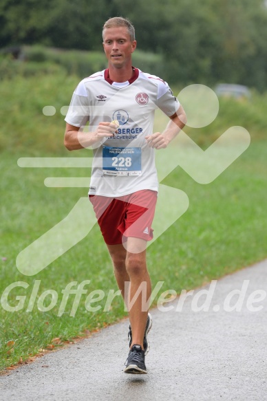 Hofmühlvolksfest-Halbmarathon Gloffer Werd