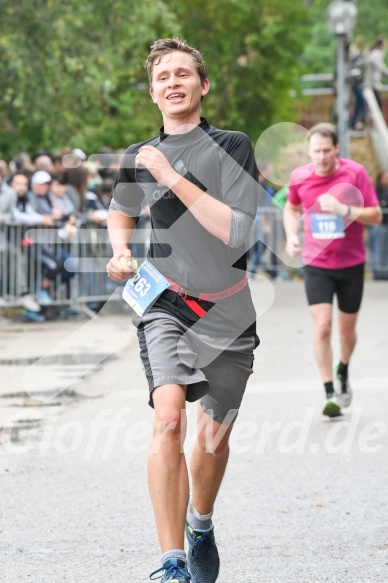 Hofmühlvolksfest-Halbmarathon Gloffer Werd