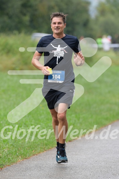 Hofmühlvolksfest-Halbmarathon Gloffer Werd