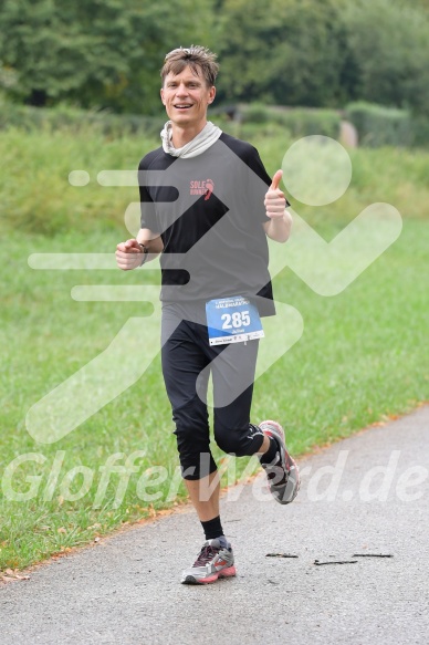 Hofmühlvolksfest-Halbmarathon Gloffer Werd