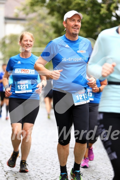 Hofmühlvolksfest-Halbmarathon Gloffer Werd