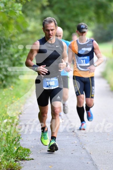 Hofmühl Volksfest-Halbmarathon Gloffer Werd