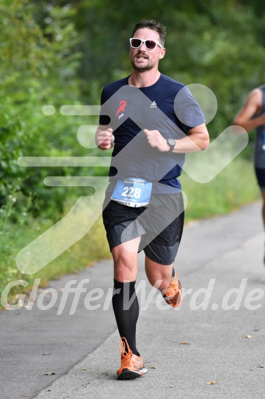 Hofmühl Volksfest-Halbmarathon Gloffer Werd