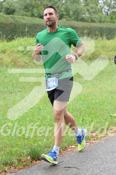 Hofmühlvolksfest-Halbmarathon Gloffer Werd