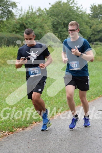 Hofmühlvolksfest-Halbmarathon Gloffer Werd