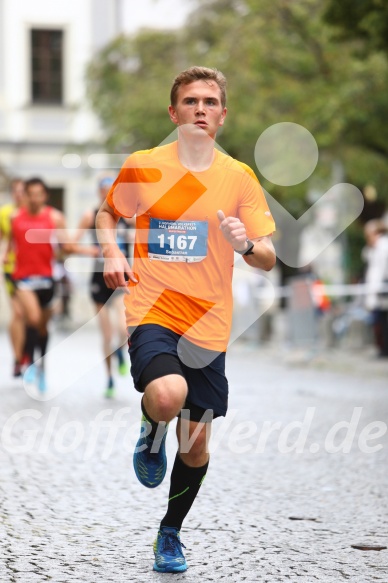 Hofmühlvolksfest-Halbmarathon Gloffer Werd