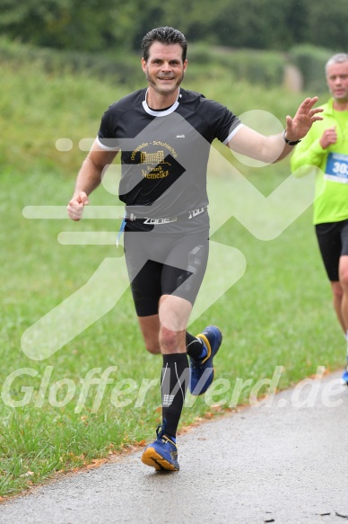 Hofmühlvolksfest-Halbmarathon Gloffer Werd