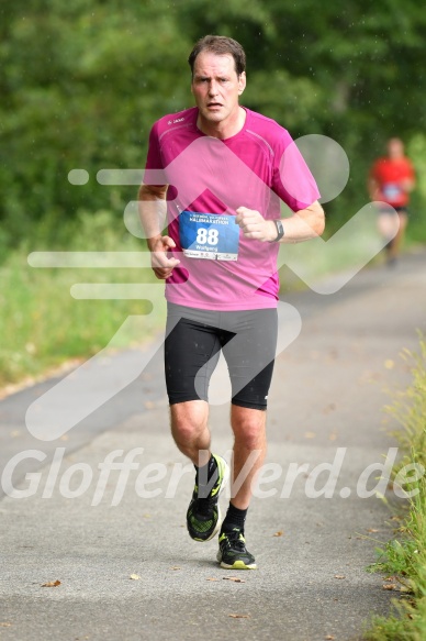 Hofmühl Volksfest-Halbmarathon Gloffer Werd