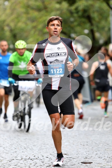 Hofmühlvolksfest-Halbmarathon Gloffer Werd