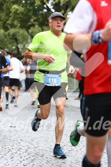 Hofmühlvolksfest-Halbmarathon Gloffer Werd