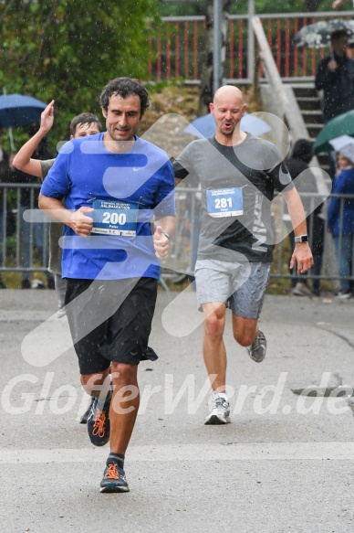 Hofmühlvolksfest-Halbmarathon Gloffer Werd