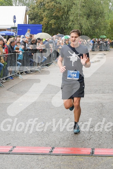 Hofmühlvolksfest-Halbmarathon Gloffer Werd