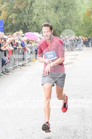 Hofmühlvolksfest-Halbmarathon Gloffer Werd