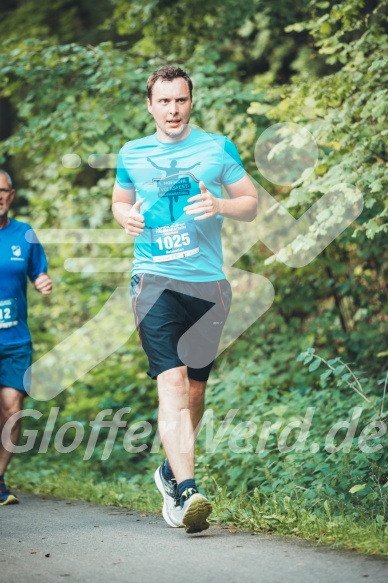 Hofmühlvolksfest-Halbmarathon Gloffer Werd