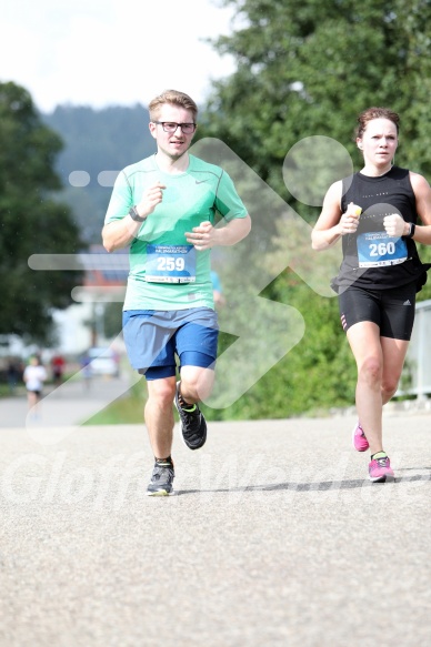 Hofmühl Volksfest-Halbmarathon Gloffer Werd