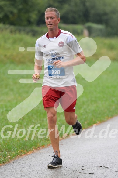 Hofmühlvolksfest-Halbmarathon Gloffer Werd