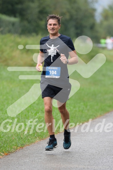 Hofmühlvolksfest-Halbmarathon Gloffer Werd