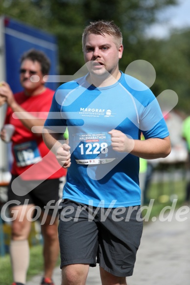 Hofmühl Volksfest-Halbmarathon Gloffer Werd