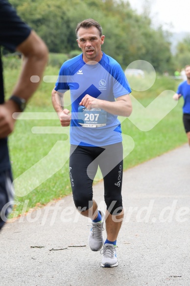 Hofmühlvolksfest-Halbmarathon Gloffer Werd